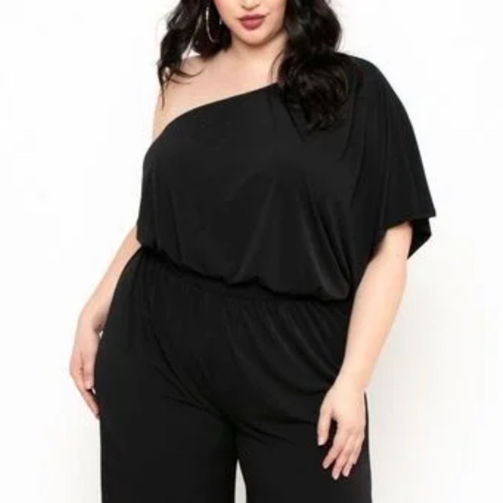 Sexy Jumpsuit, One Shoulder, Fun Open-Seam Exposed Leg Detail, Curvy Sense NWOT